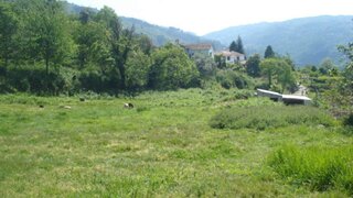 Land for sale in Cinfães, Portugal — €57,500
