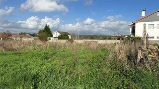 Land for sale in Valença, Portugal — €62,500