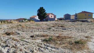 Land for sale in Carrazeda de Ansiães, Portugal — €150,000