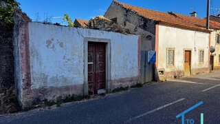 Land for sale in Ferreira do Zêzere, Portugal — €85,000
