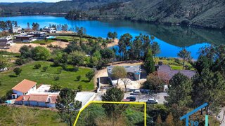 Land for sale in Ferreira do Zêzere, Portugal — €152,000