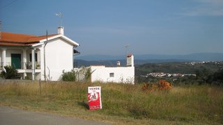 Terreno em Coimbra · 4400 m² · 160 000 €
