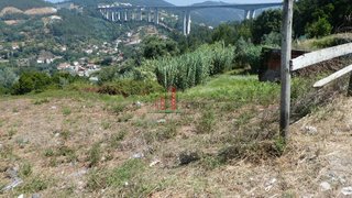 Terreno em Coimbra · 1170 m² · 75 000 €