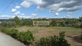 Land for sale in Seia, Portugal — €96,000