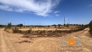 Terreno em Castelo Branco · 138 600 m² · 67 000 €