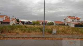 Terreno de 486 m² em Castelo Branco