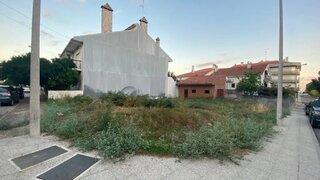 Terreno de 376 m² em Castelo Branco