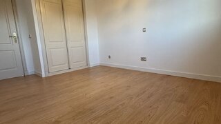 2-bedroom apartment with pool in Valdemarín, Madrid