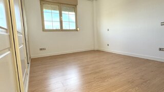 2-bedroom apartment with pool in Valdemarín, Madrid