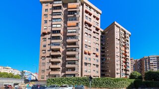 3-bedroom apartment with pool in Niño Jesús, Madrid