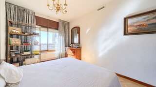 3-bedroom apartment with pool in Niño Jesús, Madrid