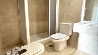 2-bedroom apartment with pool in Valdemarín, Madrid