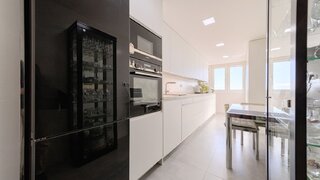 3-bedroom apartment with pool in Niño Jesús, Madrid