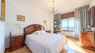 3-bedroom apartment with pool in Niño Jesús, Madrid