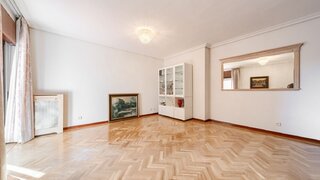 3-bedroom apartment with pool in Niño Jesús, Madrid
