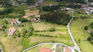 Land for sale in Arcos de Valdevez, Portugal — €250,000