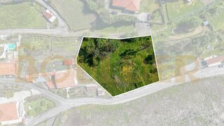 Land for sale in Póvoa de Lanhoso, Portugal — €79,900