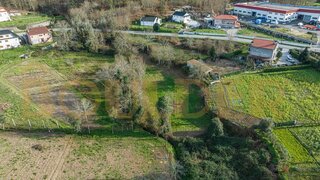 Land for sale in Guimarães, Portugal — €32,900