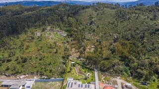Land for sale in Póvoa de Lanhoso, Portugal — €56,500