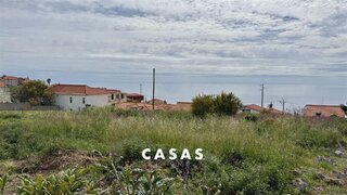 Land for sale in Calheta (Madeira), Portugal — €180,000