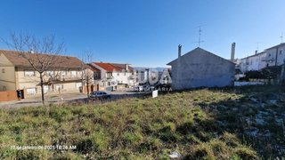 Terreno de 190 m² em Bragança