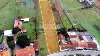 Land for sale in Estarreja, Portugal — €76,000