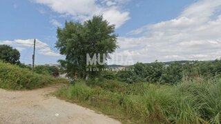 Land for sale in São João da Madeira, Portugal — €445,000