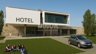 Land for sale in Gouveia, Portugal — €300,000