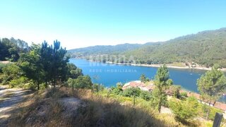 Land for sale in Terras de Bouro, Portugal — €230,000