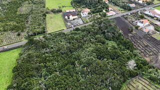 Land for sale in Madalena, Portugal — €45,000