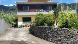Land for sale in Santana, Portugal — €1,100,000