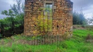 Land for sale in Oliveira do Hospital, Portugal — €30,500