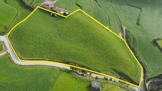 Land for sale in Povoação, Portugal — €270,000