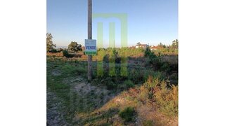 Land for sale in Oliveira do Hospital, Portugal — €75,000