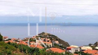 Land for sale in Ribeira Brava, Portugal — €295,000