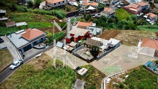 Land for sale in Ponta do Sol, Portugal — €130,000