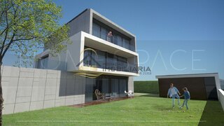 Land for sale in Fafe, Portugal — €75,000