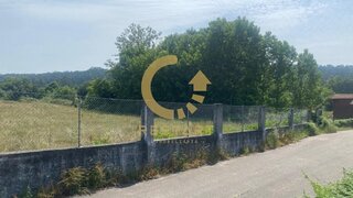 Land for sale in Santa Maria da Feira, Portugal — €215,000