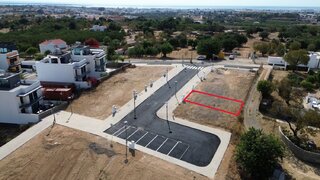 Terreno · 137 m² · 120 000 €
