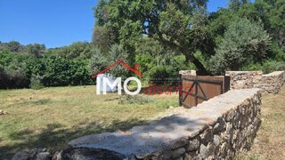 Land for sale in Marvão, Portugal — €26,000