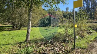 Terreno em Viseu · 1308 m² · 67 500 €