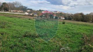 Terreno de 11 200 m² em Viseu