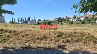 Land for sale in Penalva do Castelo, Portugal — €53,900