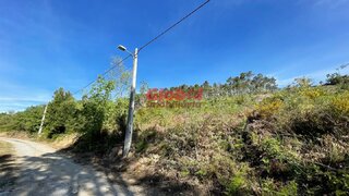 Terreno em Viseu · 15 000 m² · 25 000 €