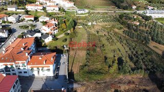 Land for sale in Penalva do Castelo, Portugal — €265,000