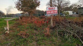 Terreno para venda em Vouzela, Portugal — 15 000 €