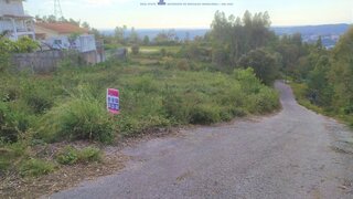 Land for sale in Oliveira de Azeméis, Portugal — €110,000