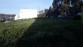 Land for sale in Oliveira de Azeméis, Portugal — €67,000