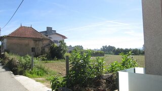 Land for sale in Oliveira de Azeméis, Portugal — €90,000