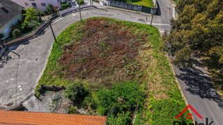 Land for sale in São Pedro do Sul, Portugal — €48,500